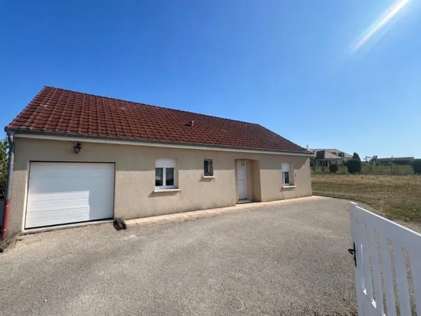Plain-pied 3 chambres proche Gray