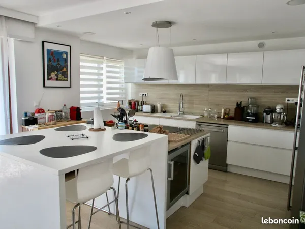 Appartement 6 pièces 142 m²