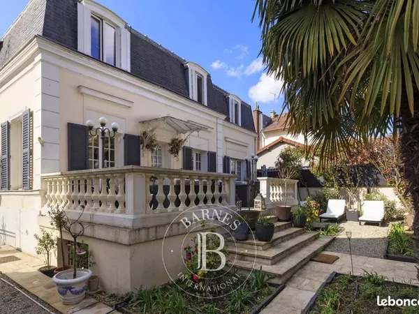 Maison 5 pièces 180 m²