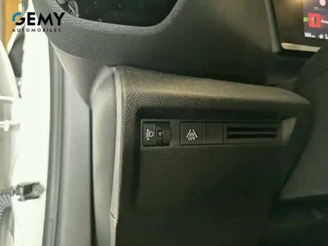 Citroën C4 puretech 130 s&amp;s bvm6 — photo 32