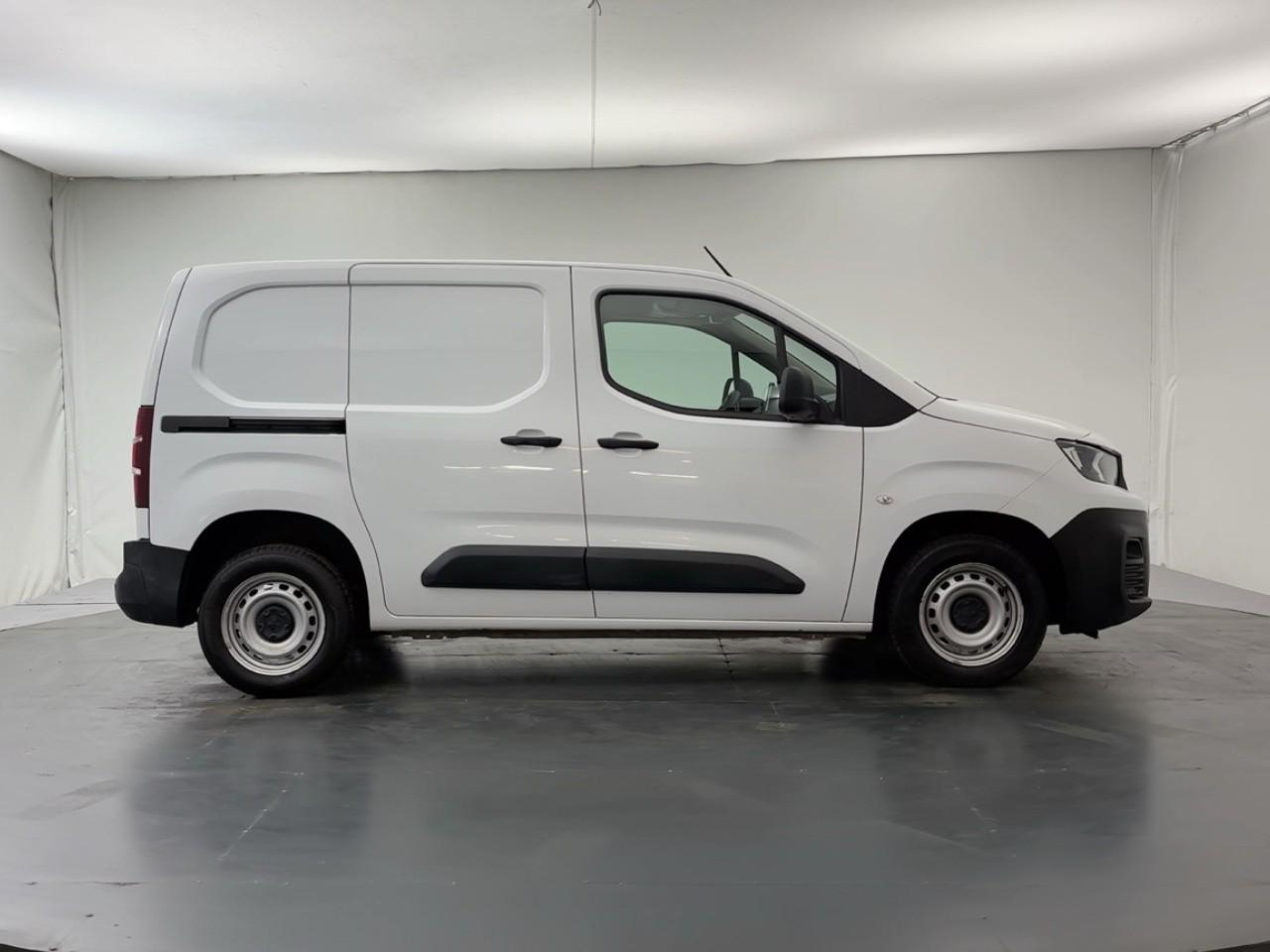 Peugeot Partner fourgon m 650 kg bluehdi 100 s&s bvm6 — photo 6