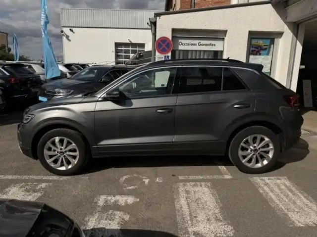 Volkswagen T-Roc 1.5 tsi evo2 150ch vw edition dsg7 — photo 6