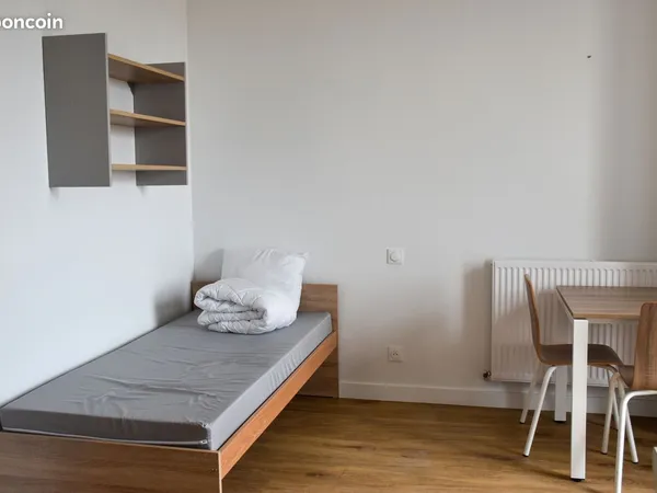 Studios tout équipés Mayenne centre - à partir de 196 / mois TCC