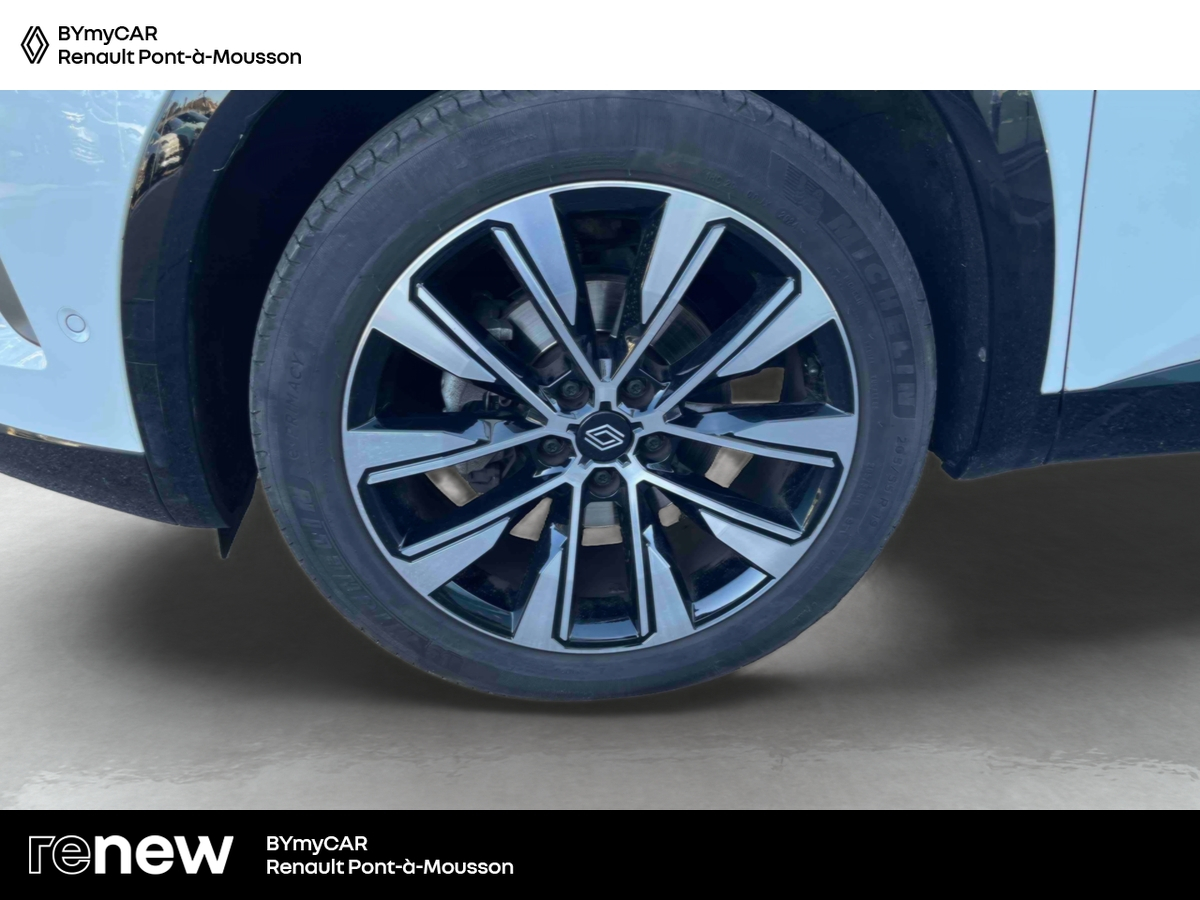 Renault Austral mild hybrid advanced 130 — photo 14
