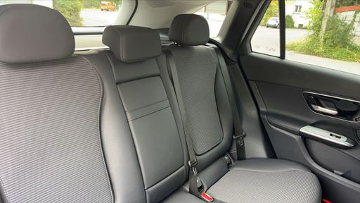 Mercedes GLC 220 d 197 4Matic 9G-Tronic - Avantgarde Line – 2023 – 38126 km – Hybride diesel – Boîte Automatique — photo 35