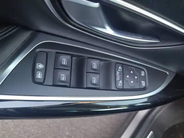 Renault Espace blue dci 160 edc — photo 12