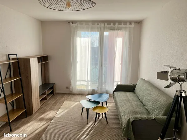 Location appartement T2 rénové récemment et meublé