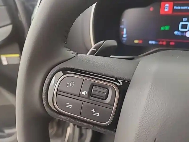 Citroën C5 Aircross hybride 145 e-dcs6 — photo 22