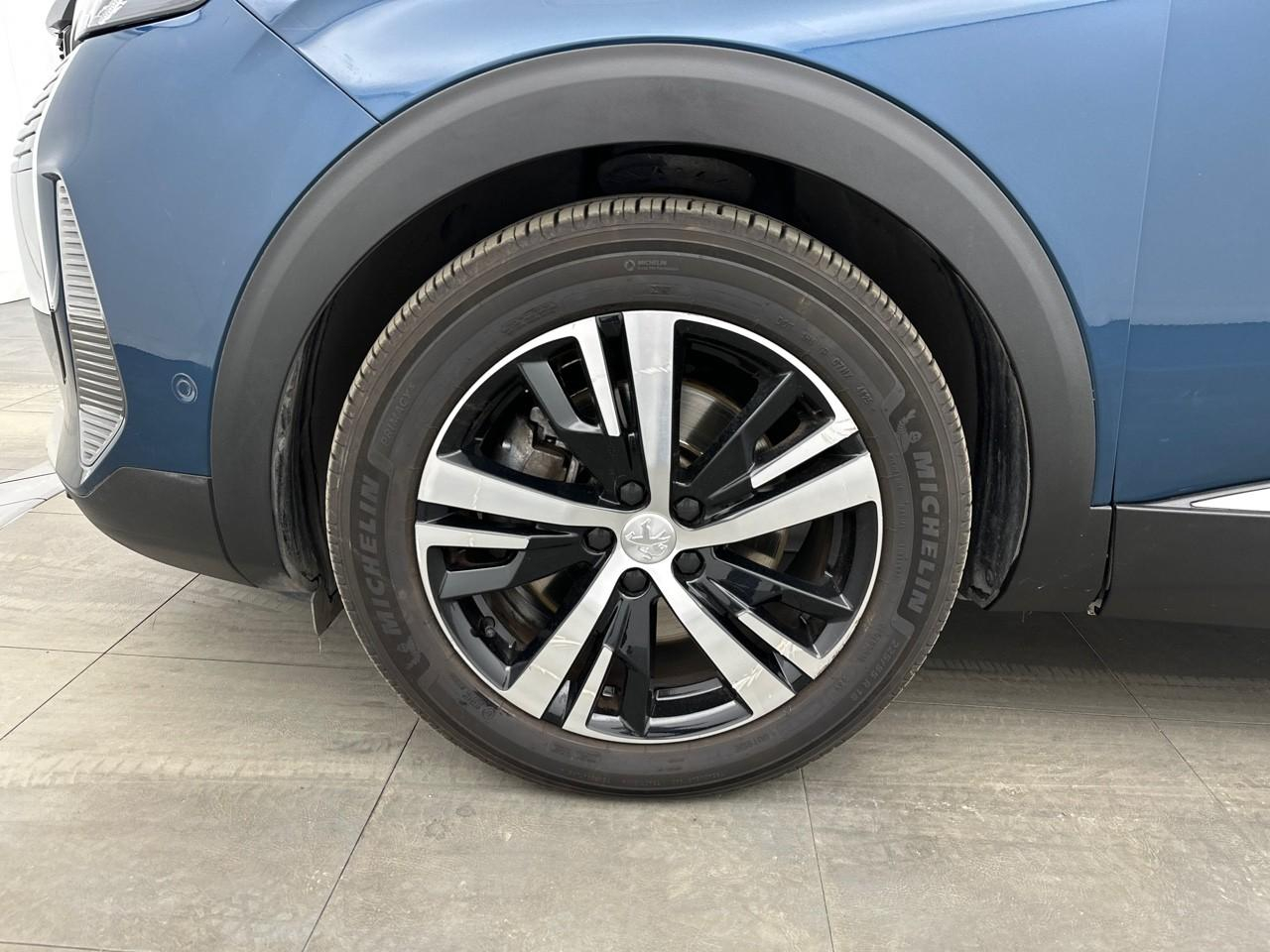 Peugeot 3008 hybrid 225 e-eat8 gt — photo 14