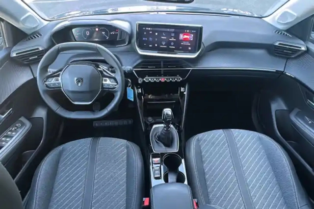 Peugeot 208 100 s&amp;s bvm6 — photo 16