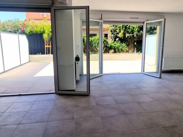 VILLA 5 PIÈCES — 139,50 m² + 78,50 m² DE TERRASSES — SIX-FOURS-LES-PLAGES