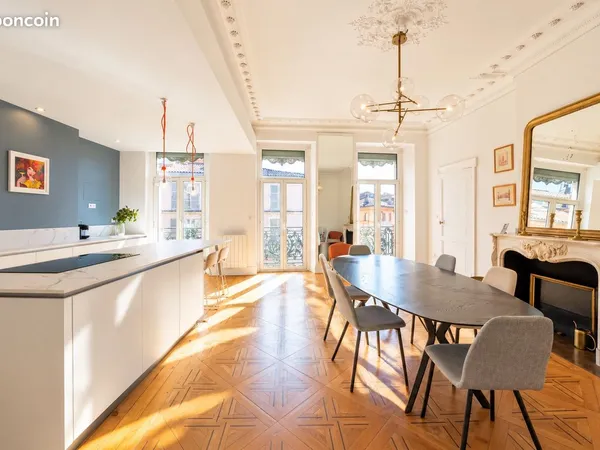 Appartement 4 pièces 150 m²