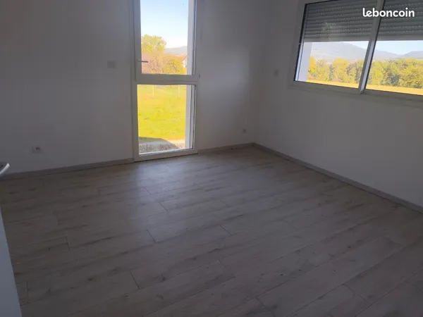Maison jumelée avec vue montagnes - Proche Genève