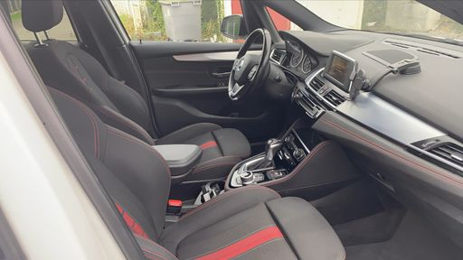 BMW Serie 2 Active Tourer 218d 150 Steptronic8 - Sport – 2017 – 155569 km – Diesel – Boîte Automatique — photo 17