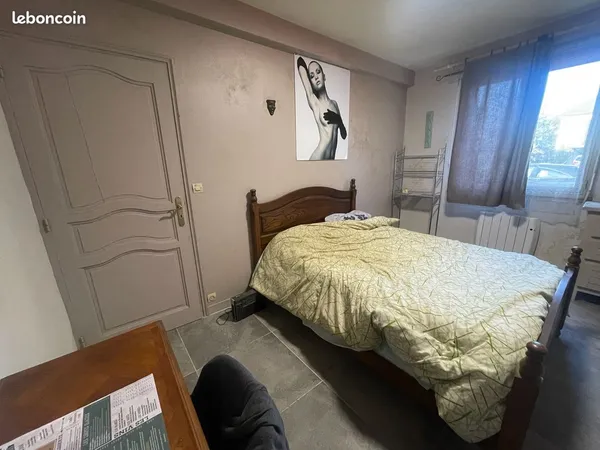 Loue chambre centre de Pacé 350 euros
