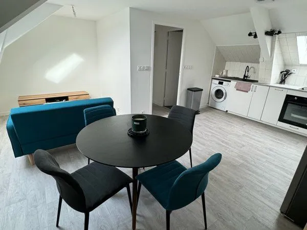 T3 meublé refait à neuf - 54 m² - 700 m de la gare
