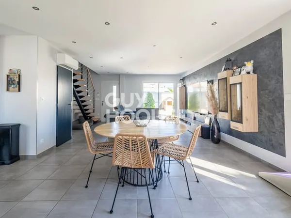 Maison 4 pièces 92 m²