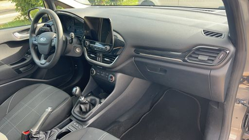 Ford Fiesta 1.0 EcoBoost 95 - Cool And Conect – 2020 – 91726 km – Essence – Boîte Manuelle — photo 15
