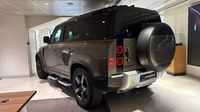 Land-Rover Defender 110 2.0 P400e X-Dynamic HSE — photo 7
