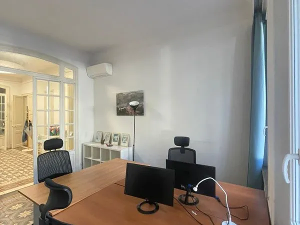 Salle de Bureau - Sous Location