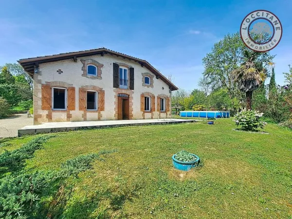 Maison de caractère 8 pièces 260 m²