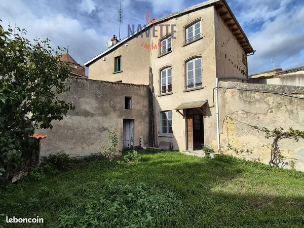 Maison 8 pièces 160 m²