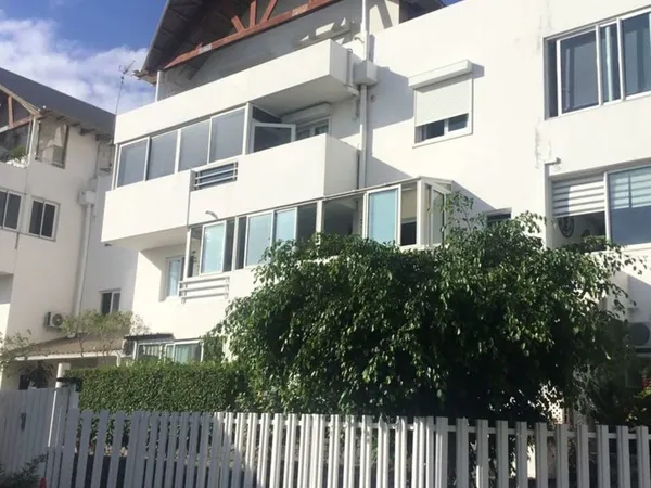 Appartement T2 , r.d.c. à BOUCAN -CANOT , 974 LA RÉUNION