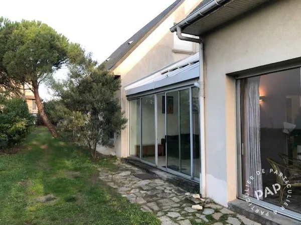 Maison 9 pièces 211 m²