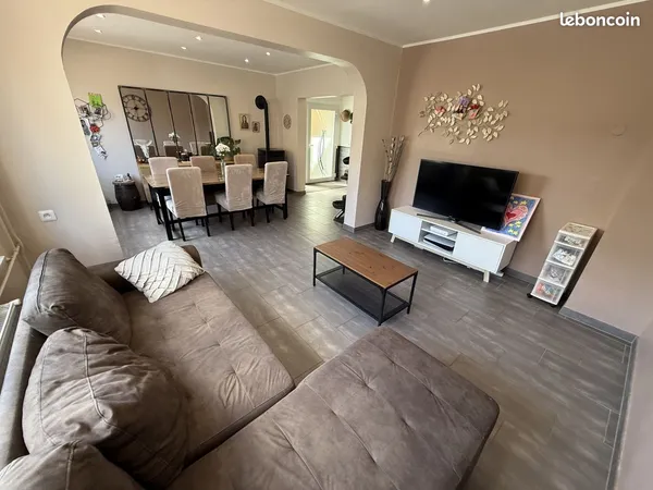 Maison 6 pièces 121 m²