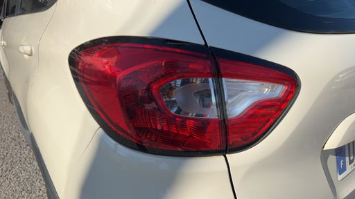 Renault Captur 0.9 TCe 90 - Business – 2015 – 120562 km – Essence – Boîte Manuelle — photo 3