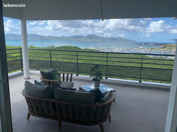 Grand T4 vue marina Etang Z'abricot
