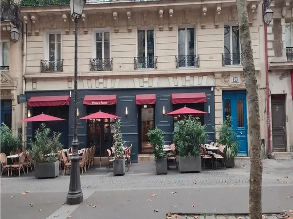 Boutique 654 m²