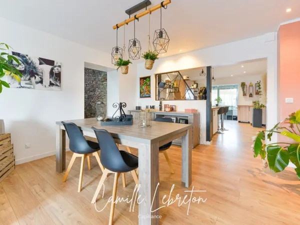 Maison 5 pièces 126 m²