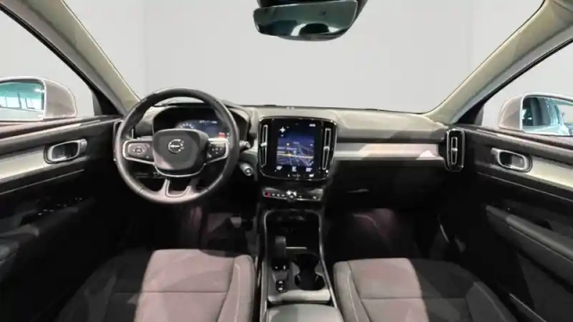 Volvo Xc40 t4 recharge 129+82 ch dct7 — photo 41