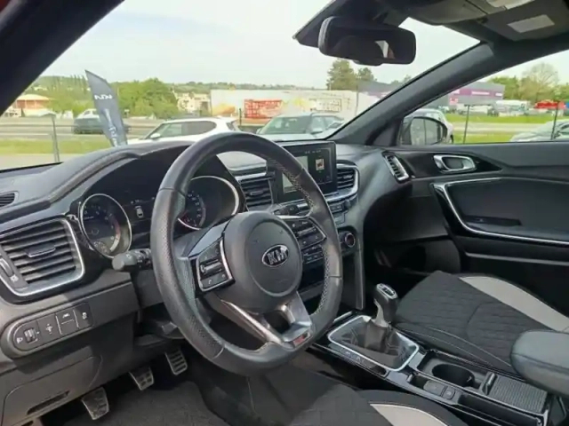 Kia Ceed pro 1.4 t-gdi 140ch gt line my20 — photo 8
