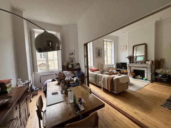 Loue magnifique appartement 62m² T2BIS Bordeaux - Quinconces Chartrons