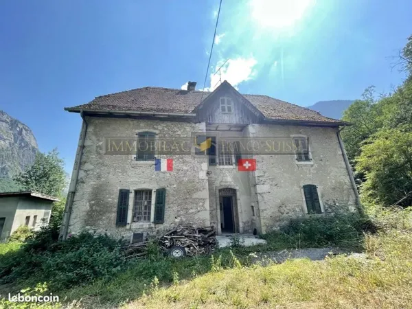 Propriété 7 pièces 400 m²