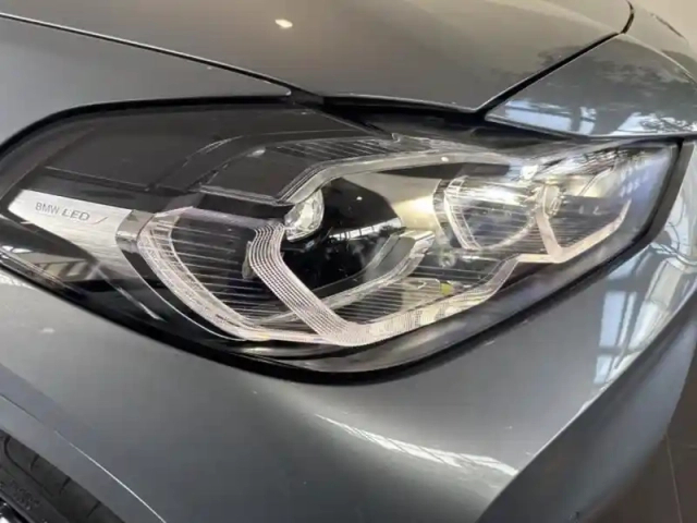 Bmw X2 sdrive18ia 136ch edition goldplay dkg7 — photo 10