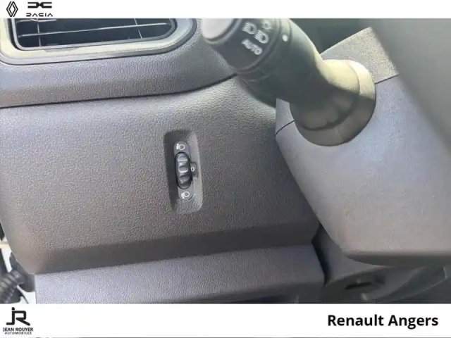 Renault Master fg f3500 l2h2 2.3 blue dci 135ch confort - 21690? ht — photo 11