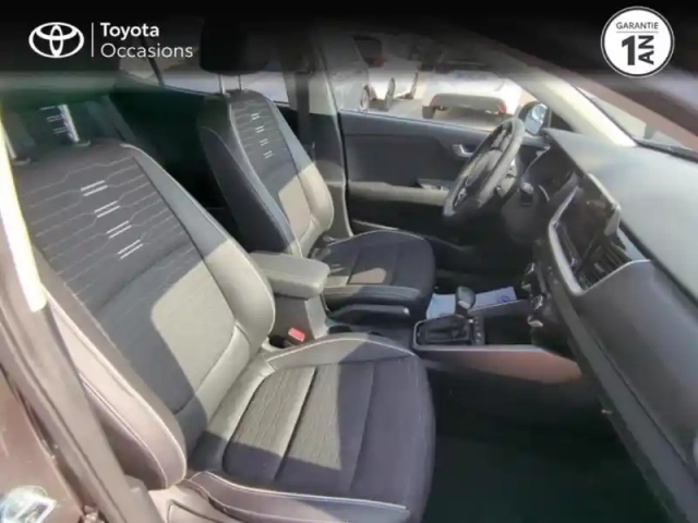 Kia Stonic 1.0 t-gdi 100ch gt line business dct7 — photo 6