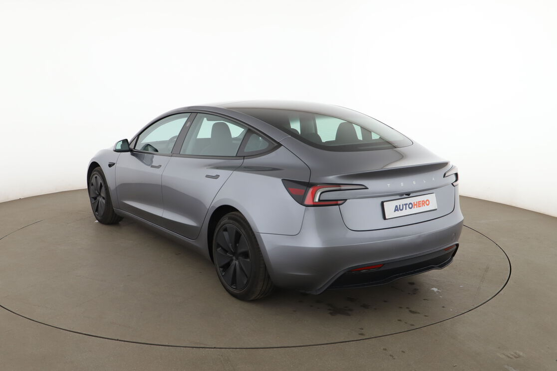 Tesla Model 3 Autonomie Standard RWD Premium 60 kWh — photo 3
