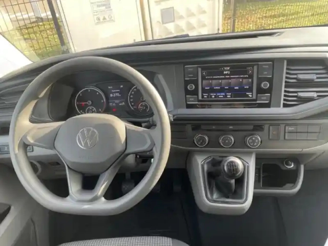 Volkswagen Transporter fg 2.8t l1h1 2.0 tdi 110ch business — photo 3