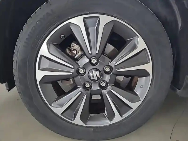 Suzuki Vitara 1.0 boosterjet — photo 39