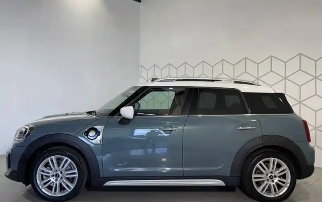 Mini Mini countryman 125 - 95 ch all4 bva6 — photo 2