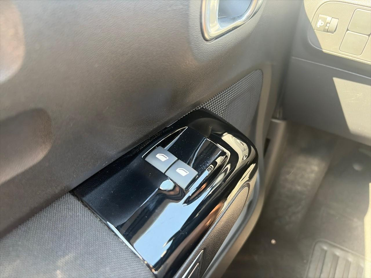 Citroën C3 1.2 puretech 110ch s&s max boite automatique — photo 16