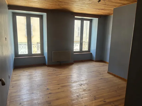 Maison de 117 m² à Ardes – Fort potentiel d'aménagement