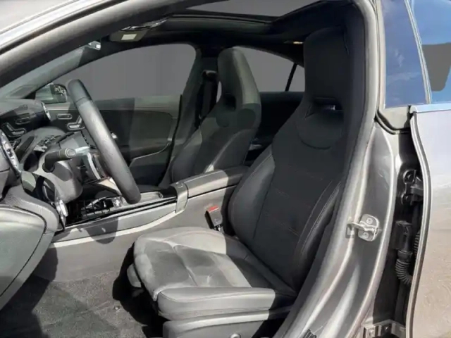 Mercedes Cla 250 e hybrid eq coupé amg — photo 12