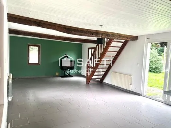 Maison de charme dans la forêt