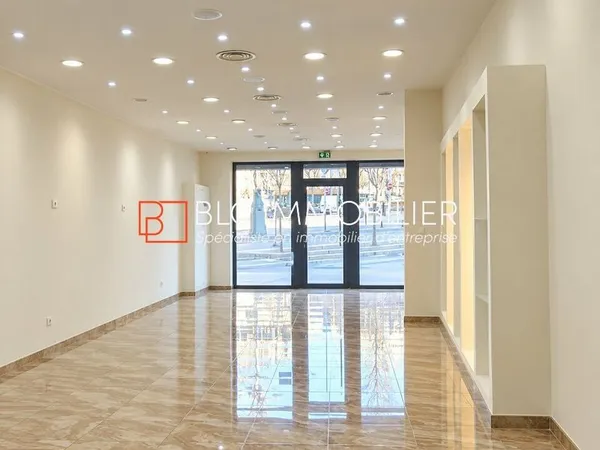 Local commercial 60 m² MARSEILLE