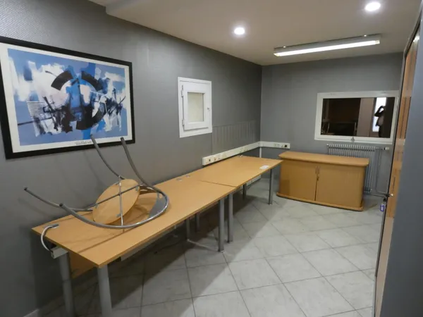 Local commercial 756 m²